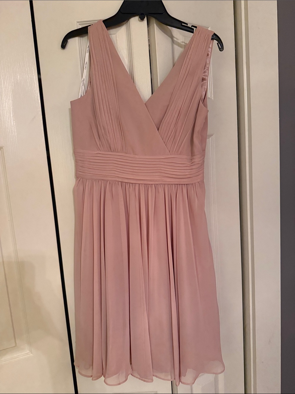 Calvin Klein Dusty Rose V-Neck Pleated Midi Dress